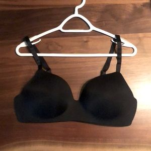 Victoria’s Secret T-Shirt Bra